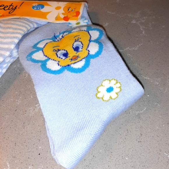 Cute Tweety Bird Bundle NWT - Picture 3 of 9